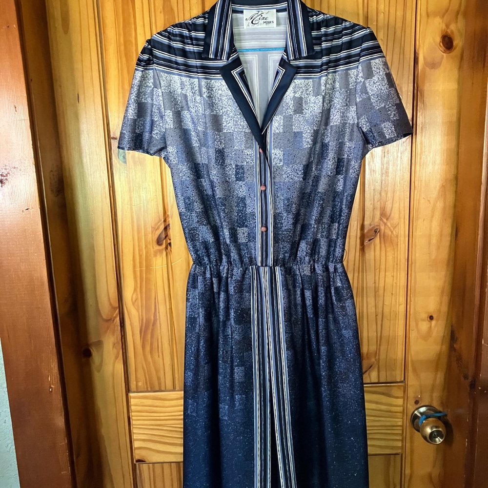 Vintage 70’s Misee Mode Blue Pattern Dress